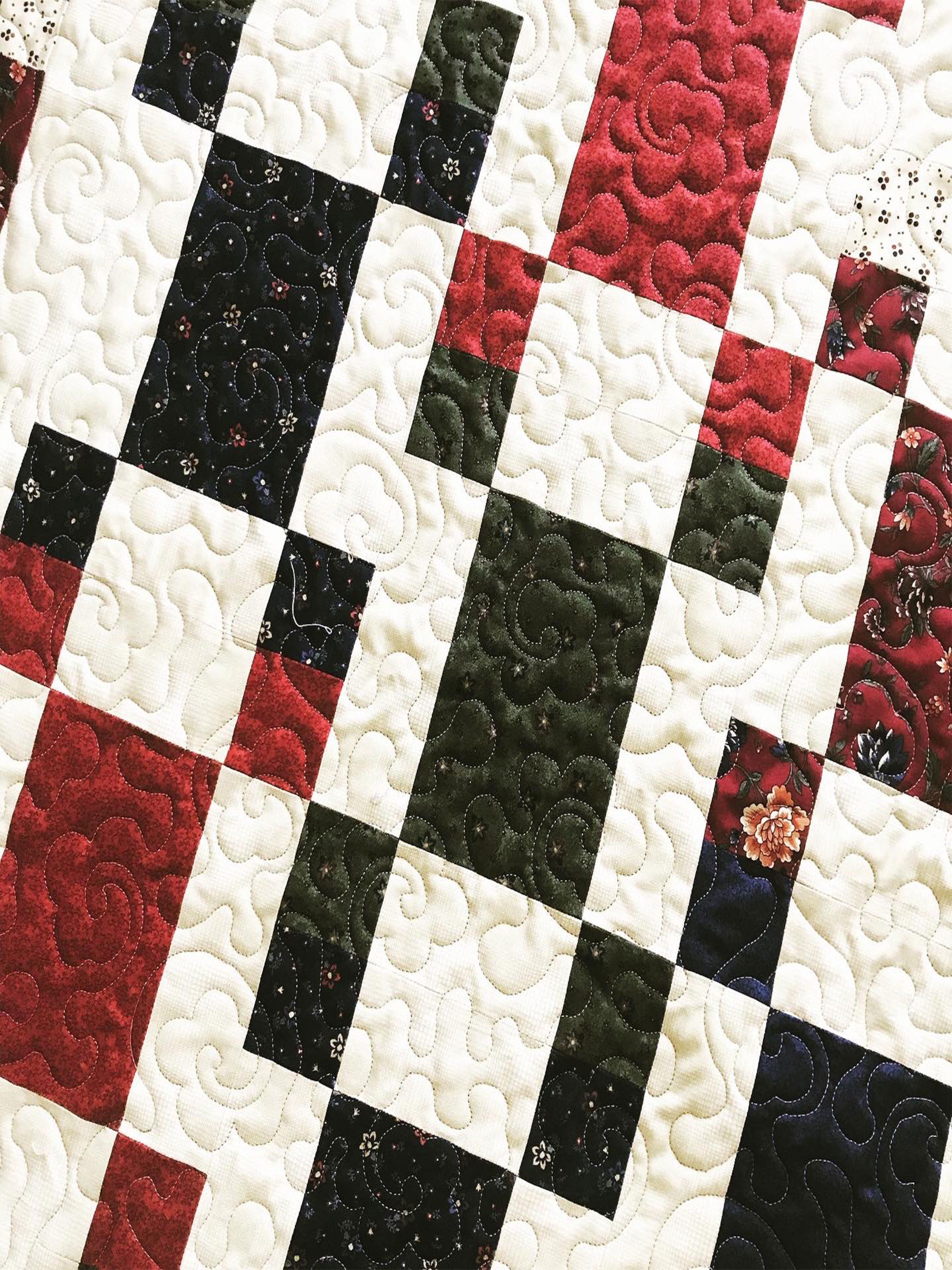 Pearls And Fethers Quilt Pattern